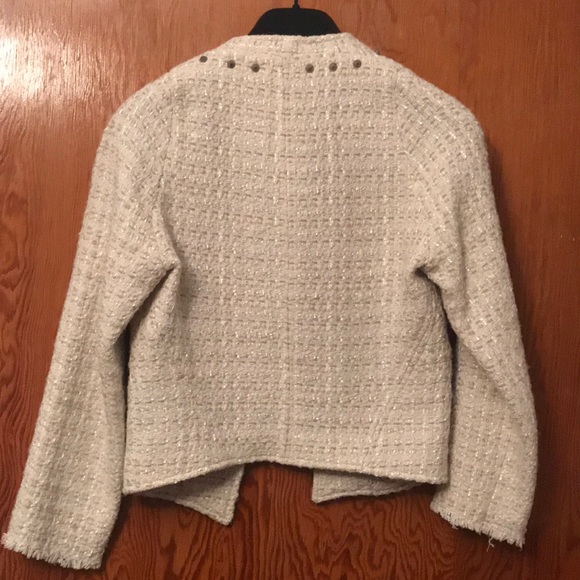 Vest - Picture 4 of 5